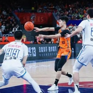 19记三分破纪录！粤京抢三大战来袭，谁能拿下半决赛门票